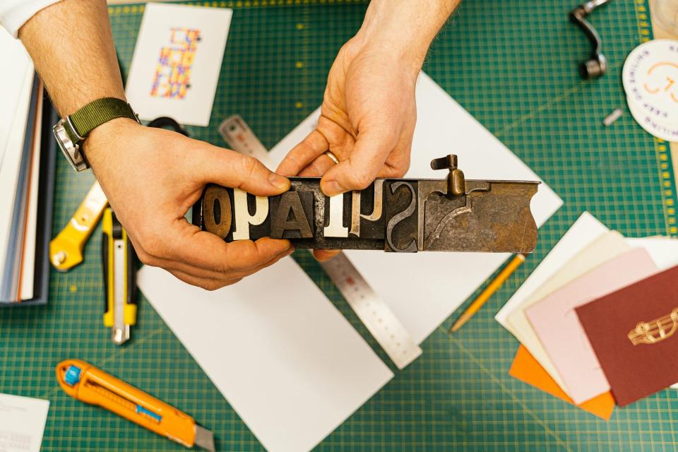 Buchstaben und Druckwerkzeuge